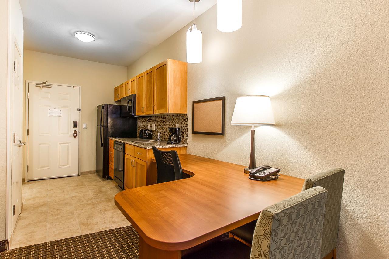 Mainstay Suites Stanley Buitenkant foto
