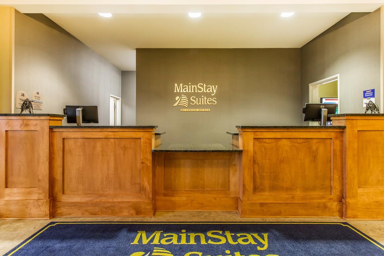 Mainstay Suites Stanley Buitenkant foto